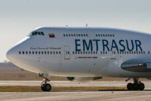 Justicia argentina ordenó el decomiso de avión de Emtrasur solicitado por EE UU