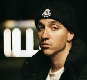 Alan Wittles regresa a la industria musical con “Linda” ❤️🎶