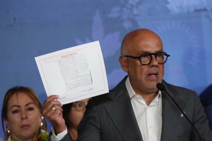 "Yo le voy a entregar al doctor Blyde todas las pruebas que se han presentado de estas conspiraciones"