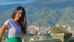 La periodista Laura Vieira atraviesa un difícil momento de salud