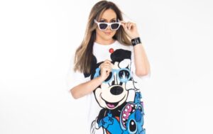 Sandra Villanueva regresa al teatro con un unipersonal humorístico