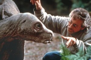"No me avergüenza decirlo". Steven Spielberg reconoce que 'Parque Jurásico' es la secuela secreta de una de las mejores películas de terror de la historia