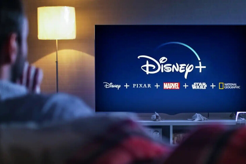 Disney+ pierde más de un millón de suscriptores pero ya tiene lista una solución que fue la carta bajo la manga de Netflix: las cuentas compartidas