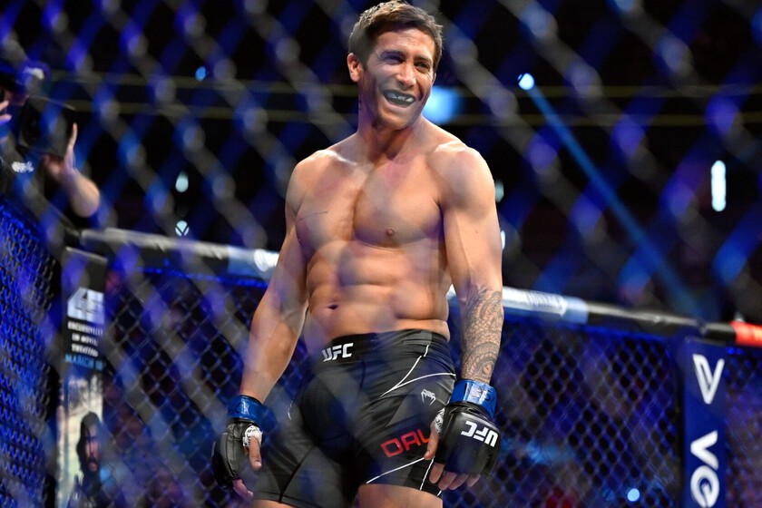 Despidos, abuso sexual y 85 millones de dólares. Así ha sido la lucha entre cine y streaming en el remake de 'De profesión duro' de Amazon Prime Video