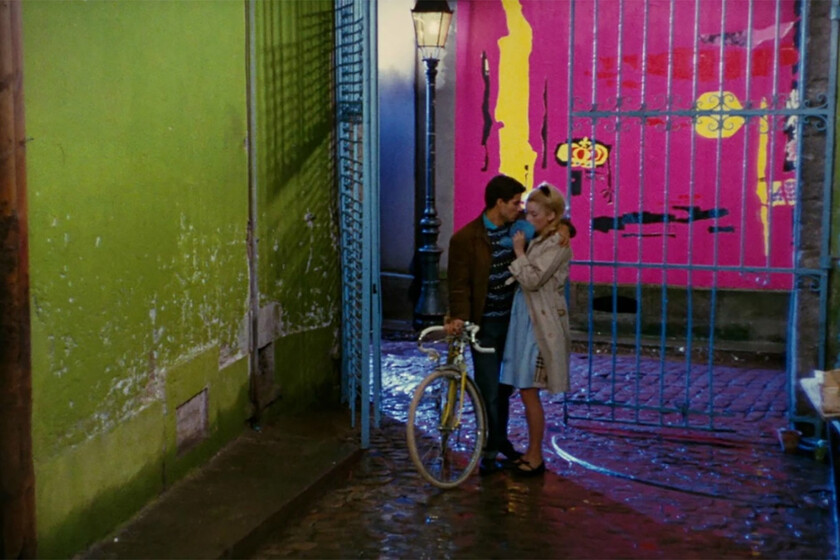 60 años del imprescindible musical que inspiró a 'Barbie' y 'La La Land'. Una espectacular película romántica que puedes ver gratis en streaming