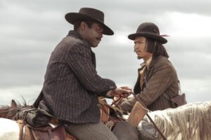 Esta notable miniserie de western está pasando injustamente desapercibida. El creador de ‘Yellowstone’ ofrece una contundente aventura en 8 episodios y la tienes en SkyShowtime