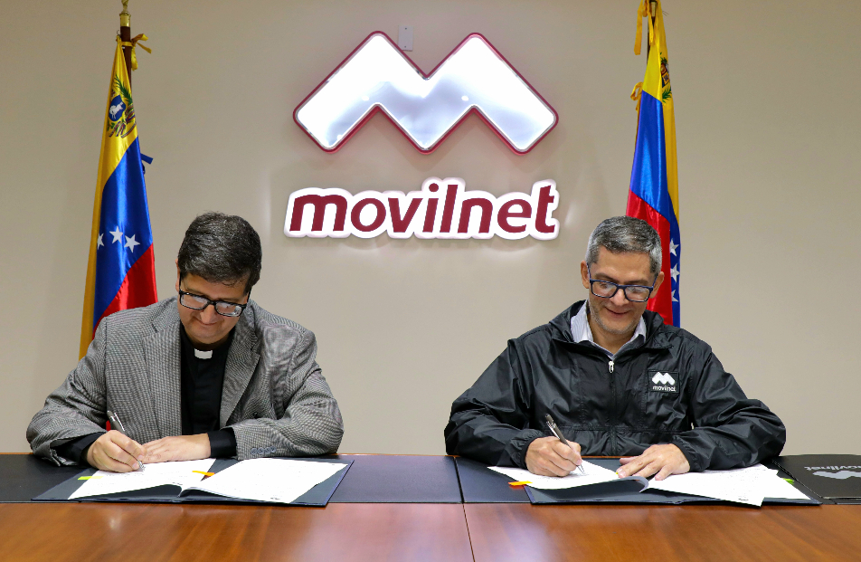 Movilnet consolida alianza académica con la UCAB