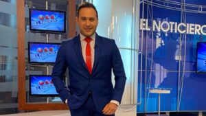 Periodista estrella de Televen se entró a golpes dentro de la planta televisiva