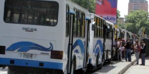Transportistas esperan que Gobierno apruebe nuevo aumento del pasaje