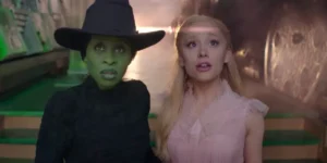 Ariana Grande regresa a la actuación convertida en la bruja del Mago de Oz