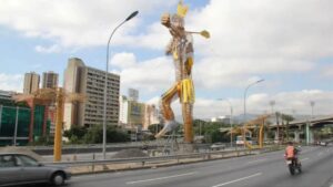 ¡Atentos! Algunos tramos de la autopista Gran Cacique Guaicaipuro estarán cerrados por movilización del PSUV