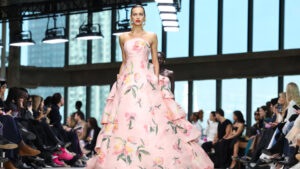 Carolina Herrera presentó su colección de Otoño 2024-2025