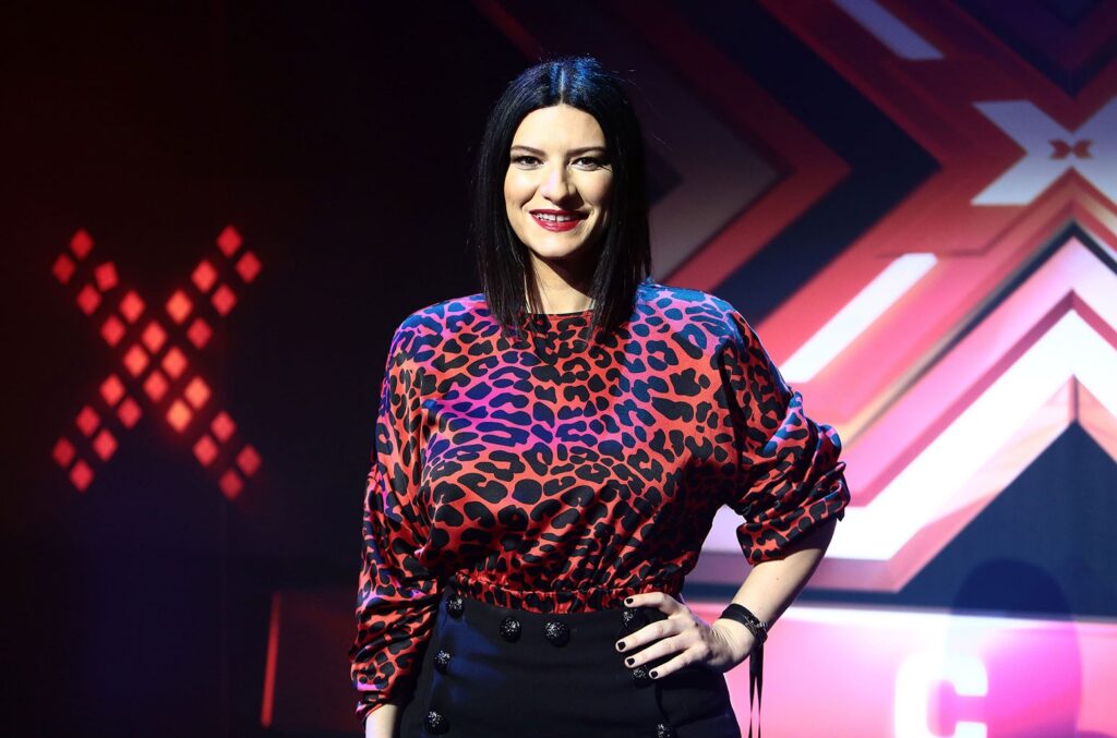 ¡Qué nervios! Un hombre disparó 17 veces en un recinto de París donde Laura Pausini daba un concierto