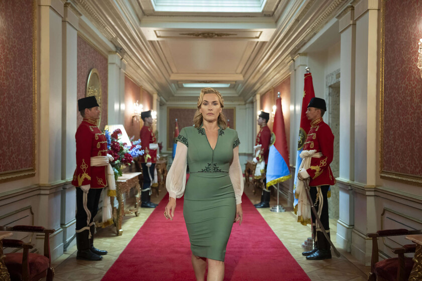 The Regime (2024) Crítica - lo apuesta todo a una potente Kate Winslet, pero la divertida miniserie de HBO Max no convence con su sátira