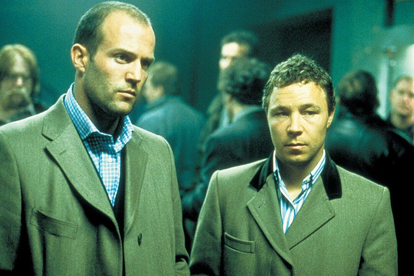 "Siempre estaré agradecido a Guy Ritchie". Cómo Jason Statham pasó de vender en la calle a convertirse en una estrella del cine
