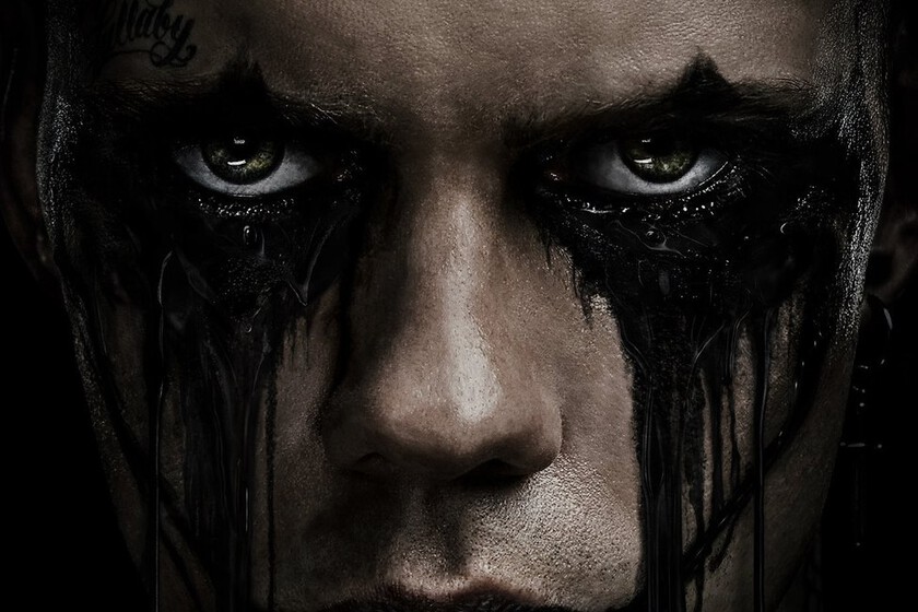 'El Cuervo' presenta su impresionante tráiler. El superhéroe oscuro regresa con Bill Skarsgård sustituyendo a Brandon Lee en "una película anti-Marvel"
