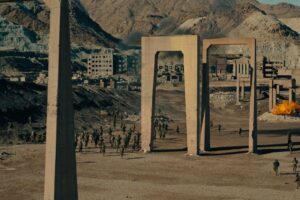 Esta podía haber sido la gran película de ciencia ficción del siglo, pero a Christopher Nolan no le importa tanto como a ti