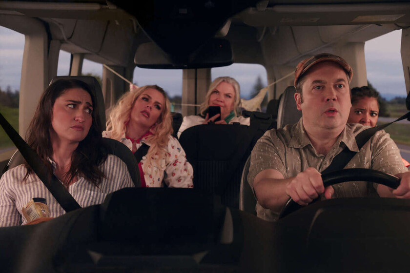 Esta desternillante comedia fue cancelada injustamente a pesar de su puntuación perfecta. Fue rescatada y su temporada 3 acaba de aterrizar en Netflix