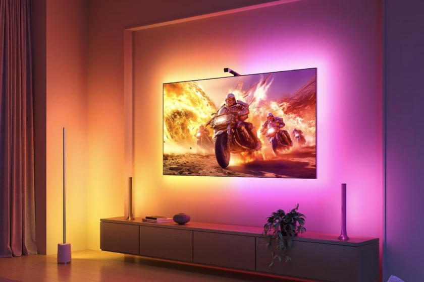 Cómo conseguir una mayor inmersión al ver tus películas favoritas con el Ambilight (y su versión low cost)