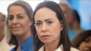 Solicitan órdenes de aprehensión contra Magalli Meda y siete miembros del equipo de María Corina