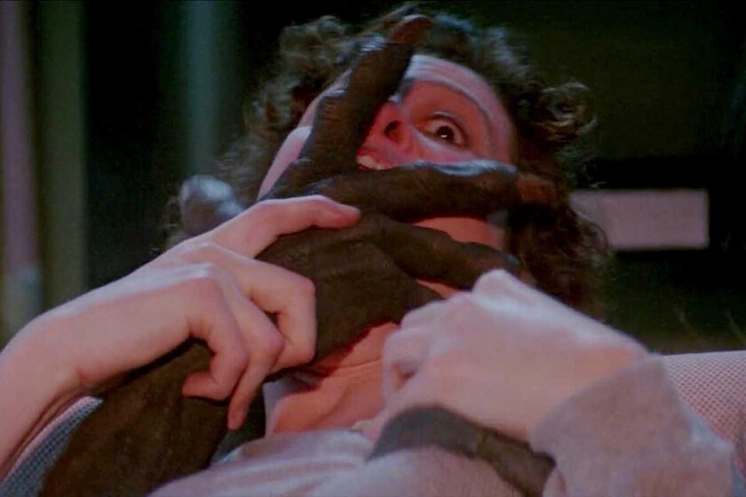 Ultimos días para ver en Amazon Prime Video la comedia de terror más taquillera de la historia. Consagró a su irrepetible grupo de actores y marcó a toda una generación