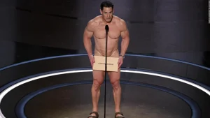 John Cena desnudo en los Oscar