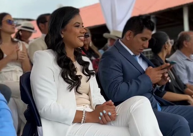 Asesinaron a una joven alcaldesa y a un miembro de su gabinete en Ecuador