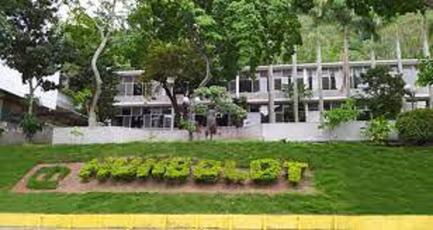 Dos profesores con alerta de Interpol por caso del niño de 5 años que murió en el Colegio Humboldt