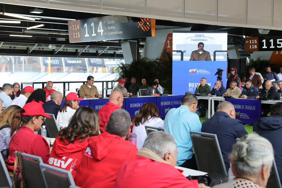 Maduro denuncia campañas son promovidas para desestabilizar al país en medio de escenarios electorales