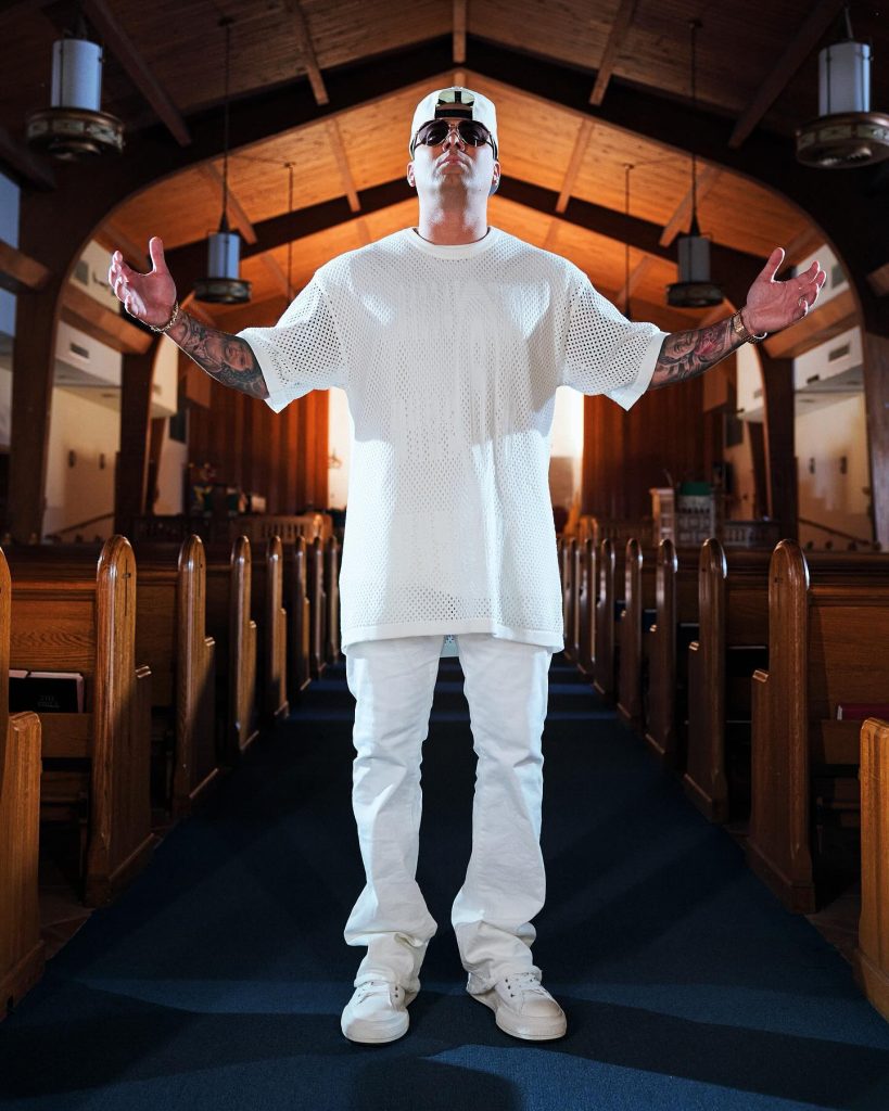 Wisin lanza un tema de esperanza con video de Nuno Gomes