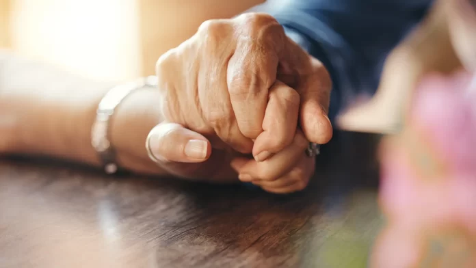 Encuentro amoroso de señor 70 años con una mujer de 30 provoca una tragedia en Zulia