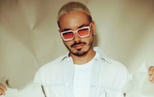 Así reaccionó J Balvin frente a sus figuras en el museo Madame Tussauds