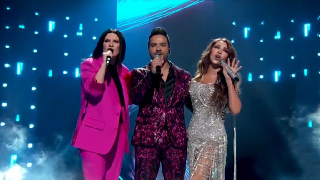 Luis Fonsi visitó el concierto de Laura Pausini y revelaron un secreto