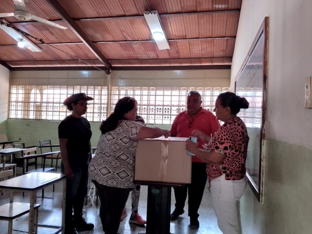 15 veedores internacionales en Anzoátegui para Consulta Nacional