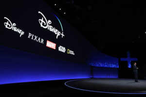Disney plus pone fecha al final de las cuentas compartidas. Cuándo empezarán a cobrar por compartir la contraseña