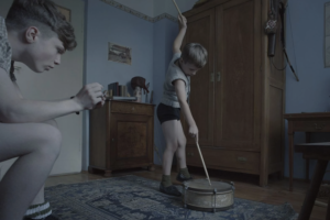 La controvertida y espeluznante película sobre el Holocausto que ganó dos Oscars y que puedes ver en Prime México