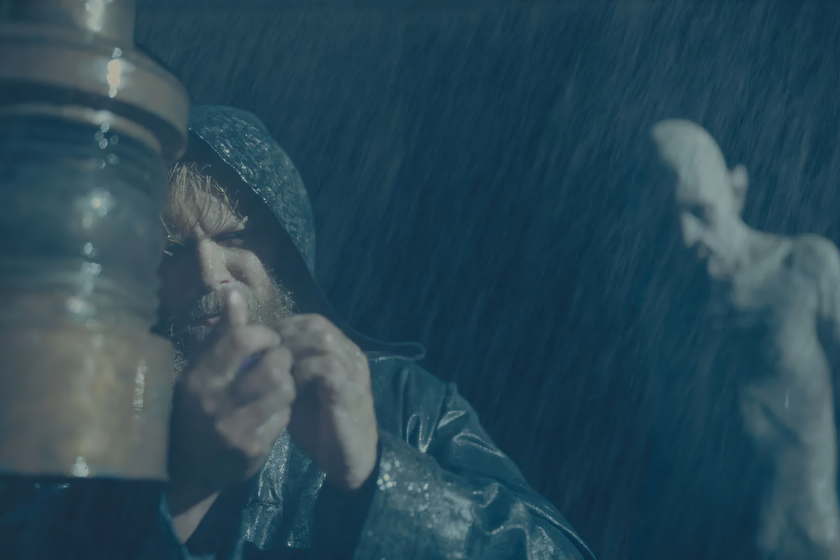 Este Drácula a lo ‘Alien’ está en Max México, tardó 20 años en ver la luz y tiene a Guillermo del Toro como padrino