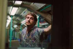 Desconocidos en streaming, fecha de estreno en plataformas y precio en alquiler