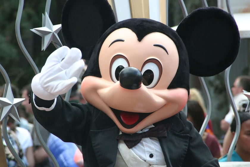 cómo en Disney World consiguen que solo haya un único Mickey Mouse a la vez