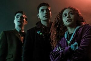 Los detectives muertos (2024) crítica - una de las mejores series de Netflix del año. Un notable spin-off de 'Sandman' que sabe encontrar su voz propia