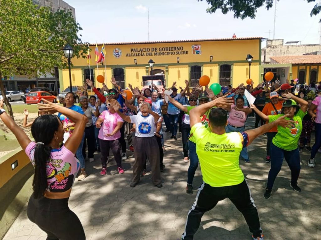 2 mil familias de Valles de Tucutunemo atendidas con venta de proteínas