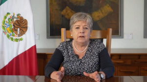 México recurrirá a la Corte Internacional de Justicia tras "agresión" a su Embajada en Ecuador