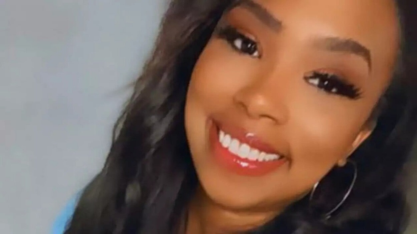 Mujer que mató a su pareja y una de sus hijas envió mensajes sobre el eclipse antes del crimen