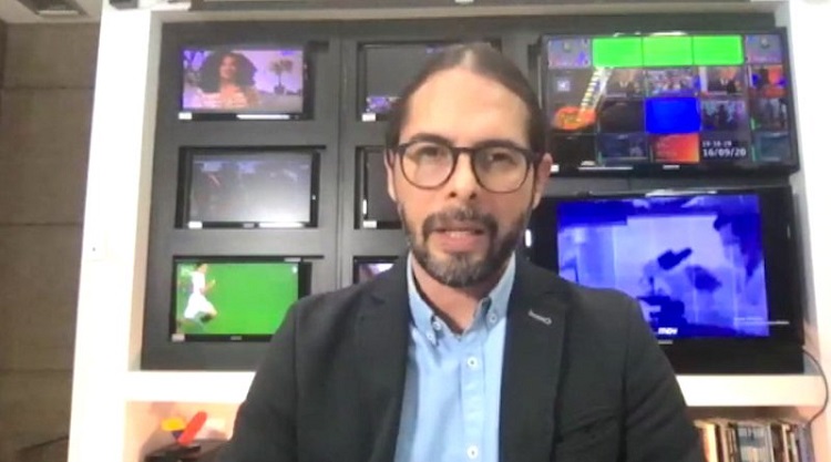 Ministro Ñáñez acusa a El País de España de impulsar una campaña sucia contra Venezuela