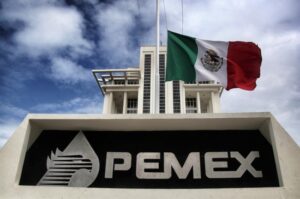Las ganancias de Pemex se desplomaron casi 92% en el primer trimestre de 2024