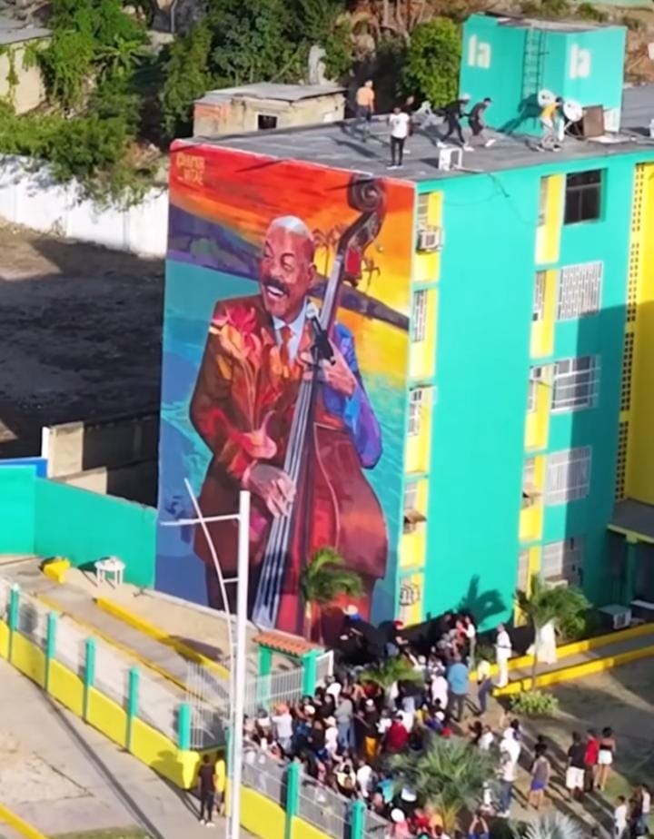 Rehabilitan dos importantes complejos habitacionales de Puerto La Cruz