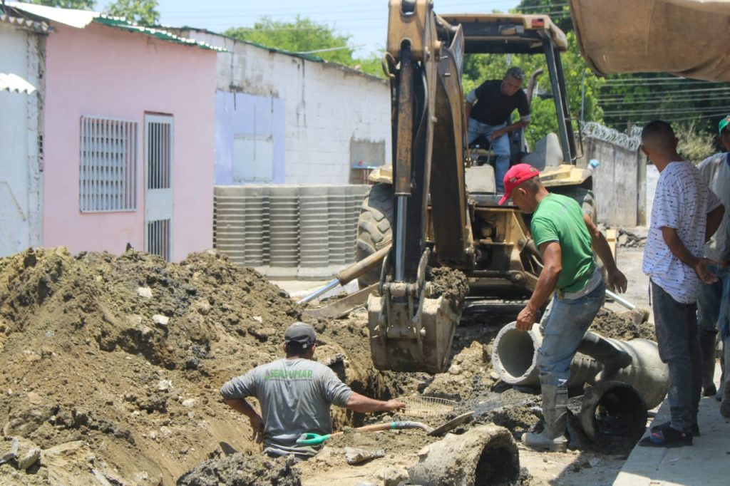 Resuelven colapso de aguas servidas en sector La Gallera de Turmero