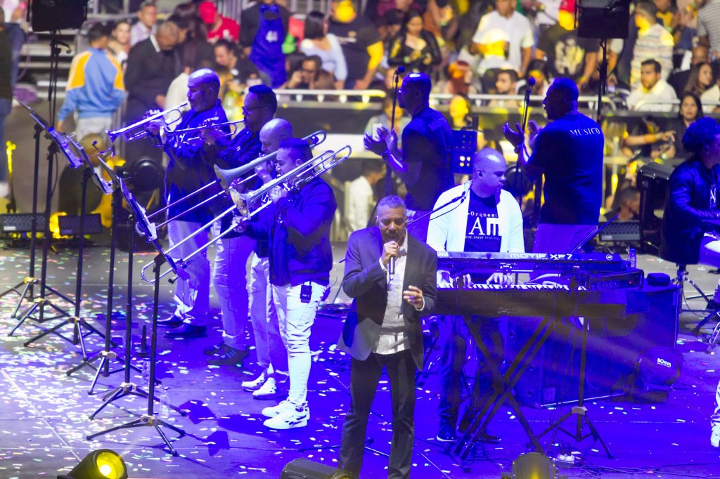 Un maratón de salsa en 360 grados se vivió en el Poliedro