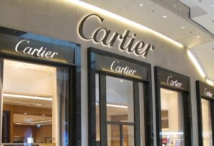 La polémica que generó Cartier ante un usuario que compró accesorios a un menor precio de su valor real