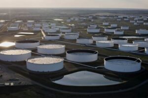 Registran caída inesperada de reservas de petróleo en EEUU: -6,4 millones de barriles